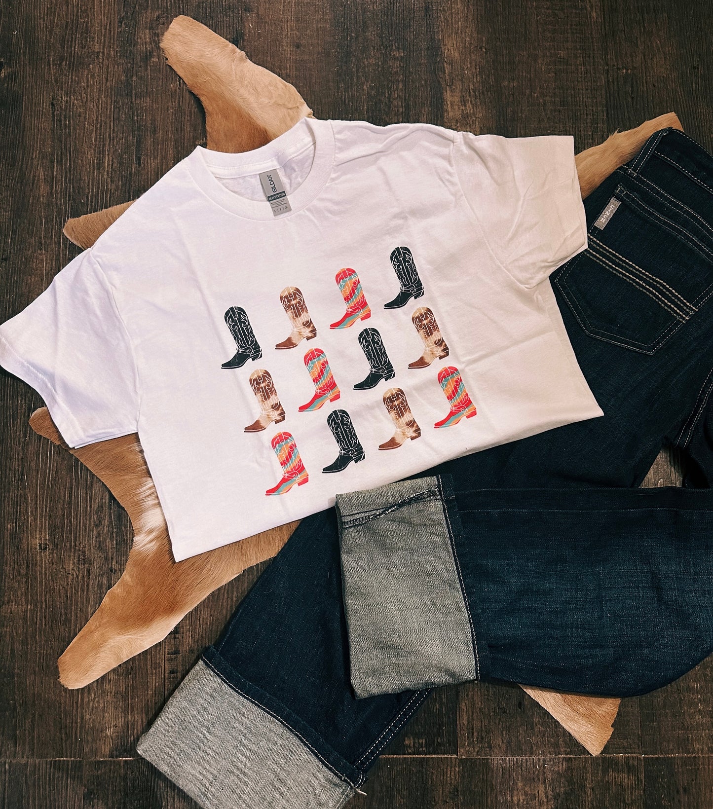 Cowboy Boots Graphic Tee 🪩💕