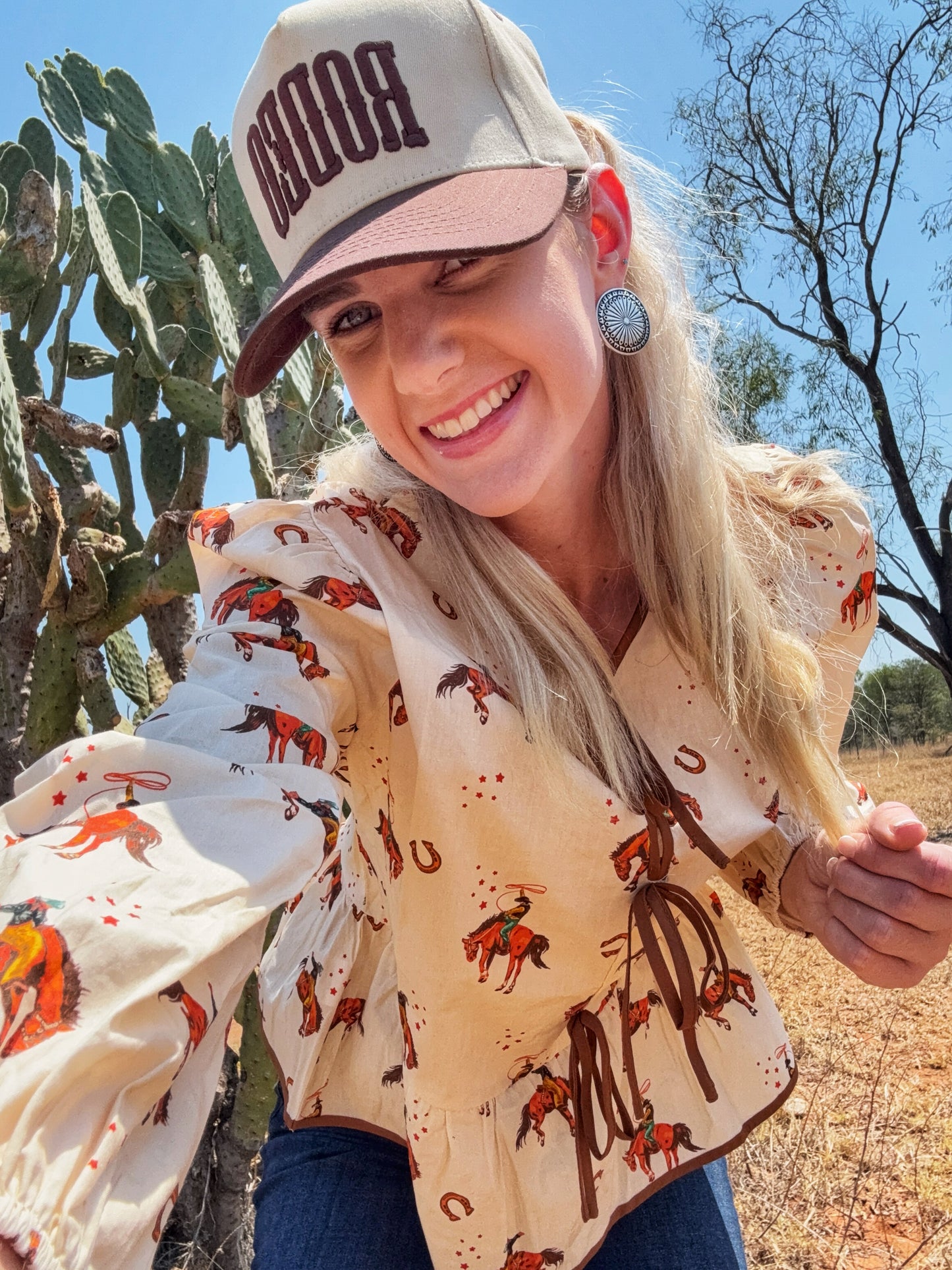 Oakland Bucking Bronc Blouse🤎🌟
