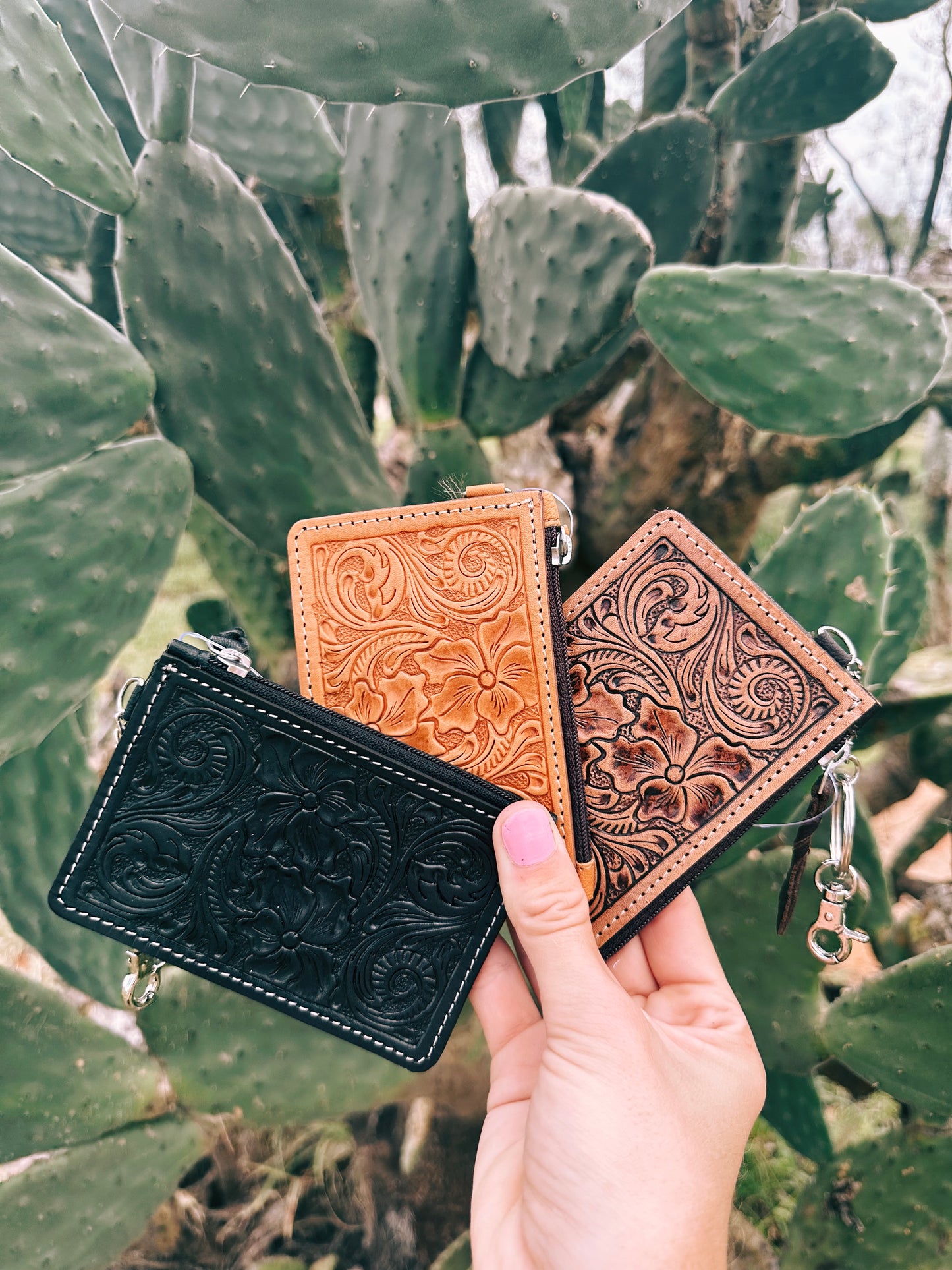 Tooled Leather Card & Change Purse 🤎🌵