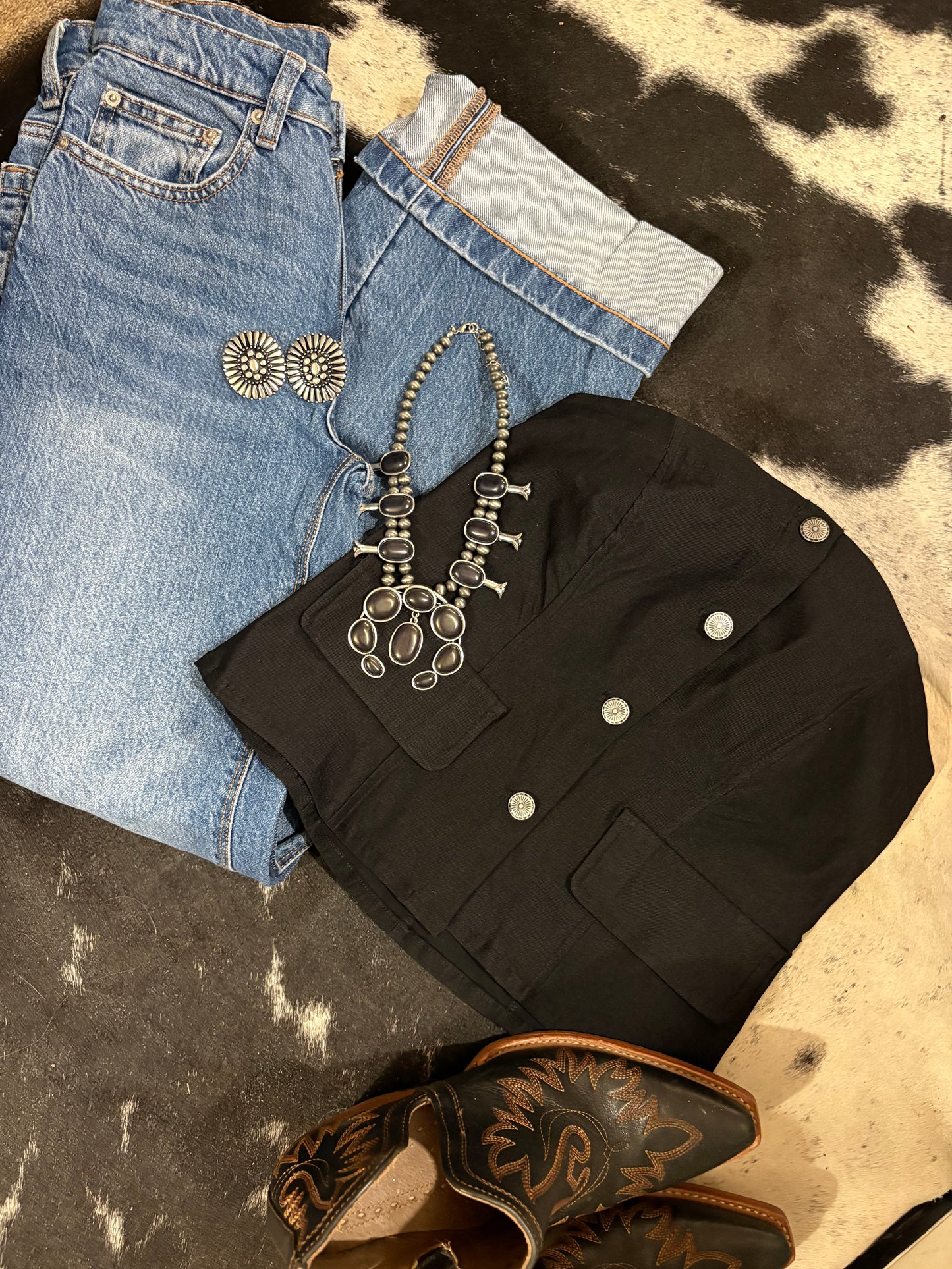 Dolly Concho Strapless Top 🖤