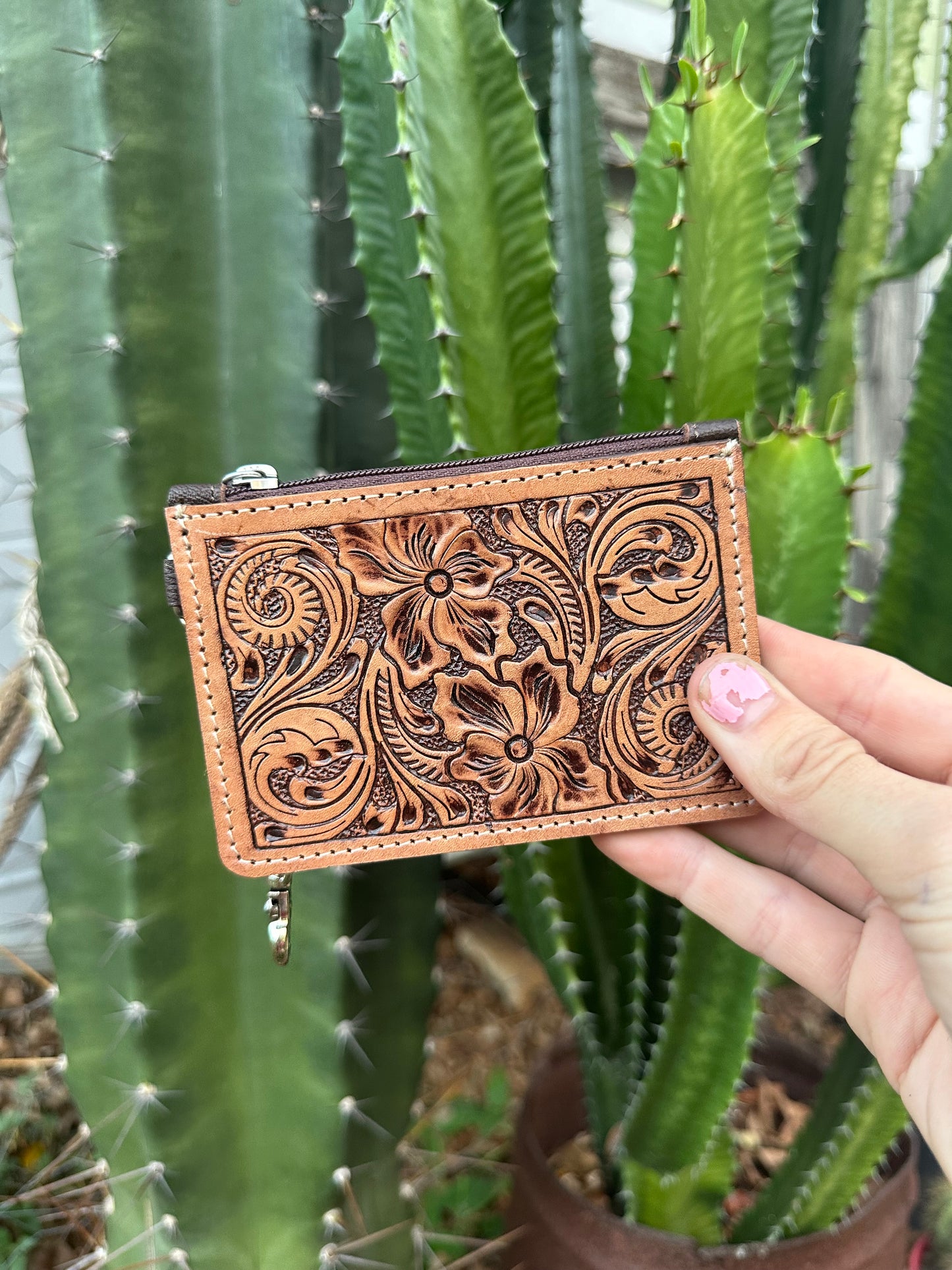 Tooled Leather Card & Change Purse 🤎🌵
