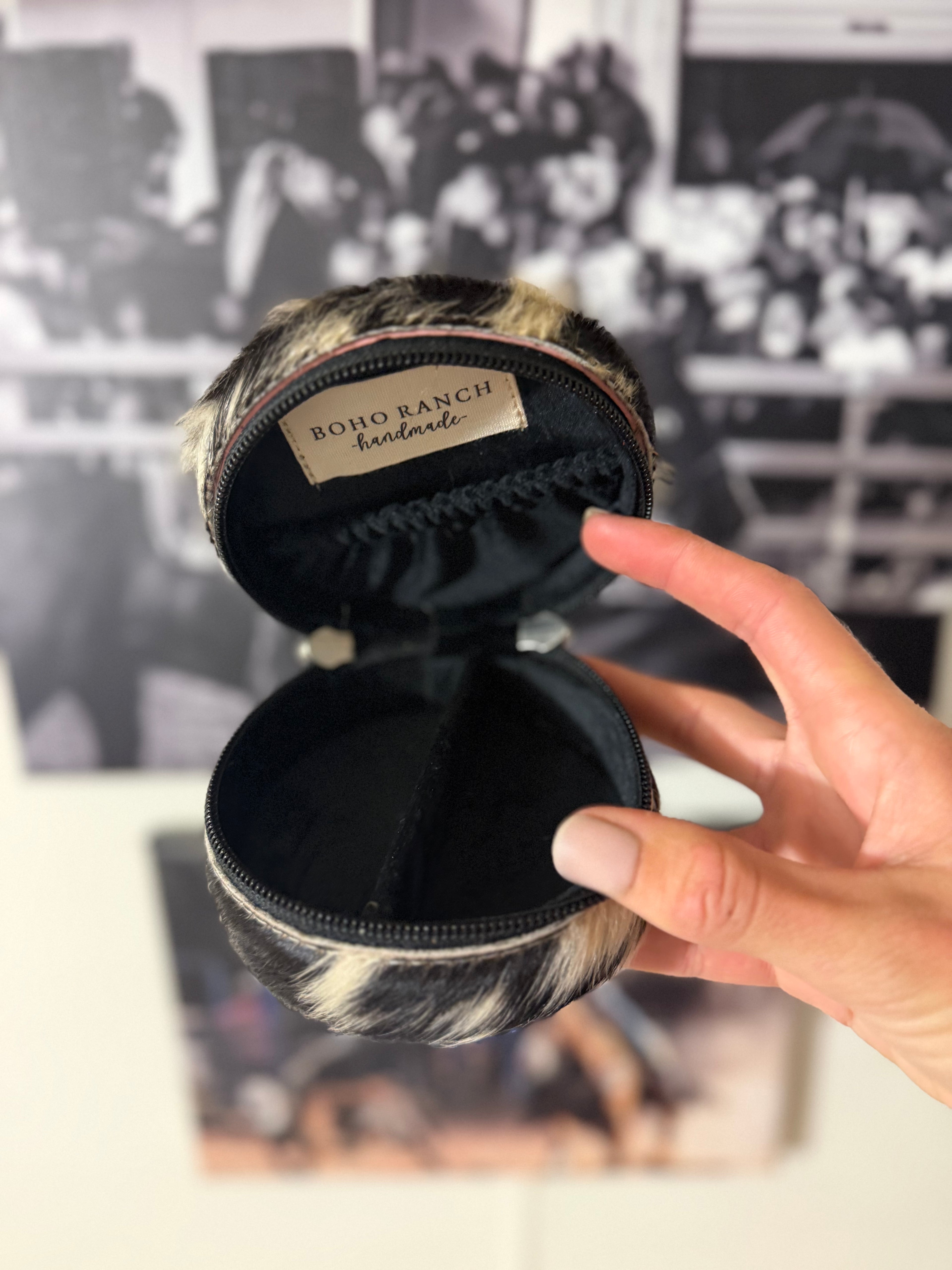 Black & White Mini Round Jewellery Box