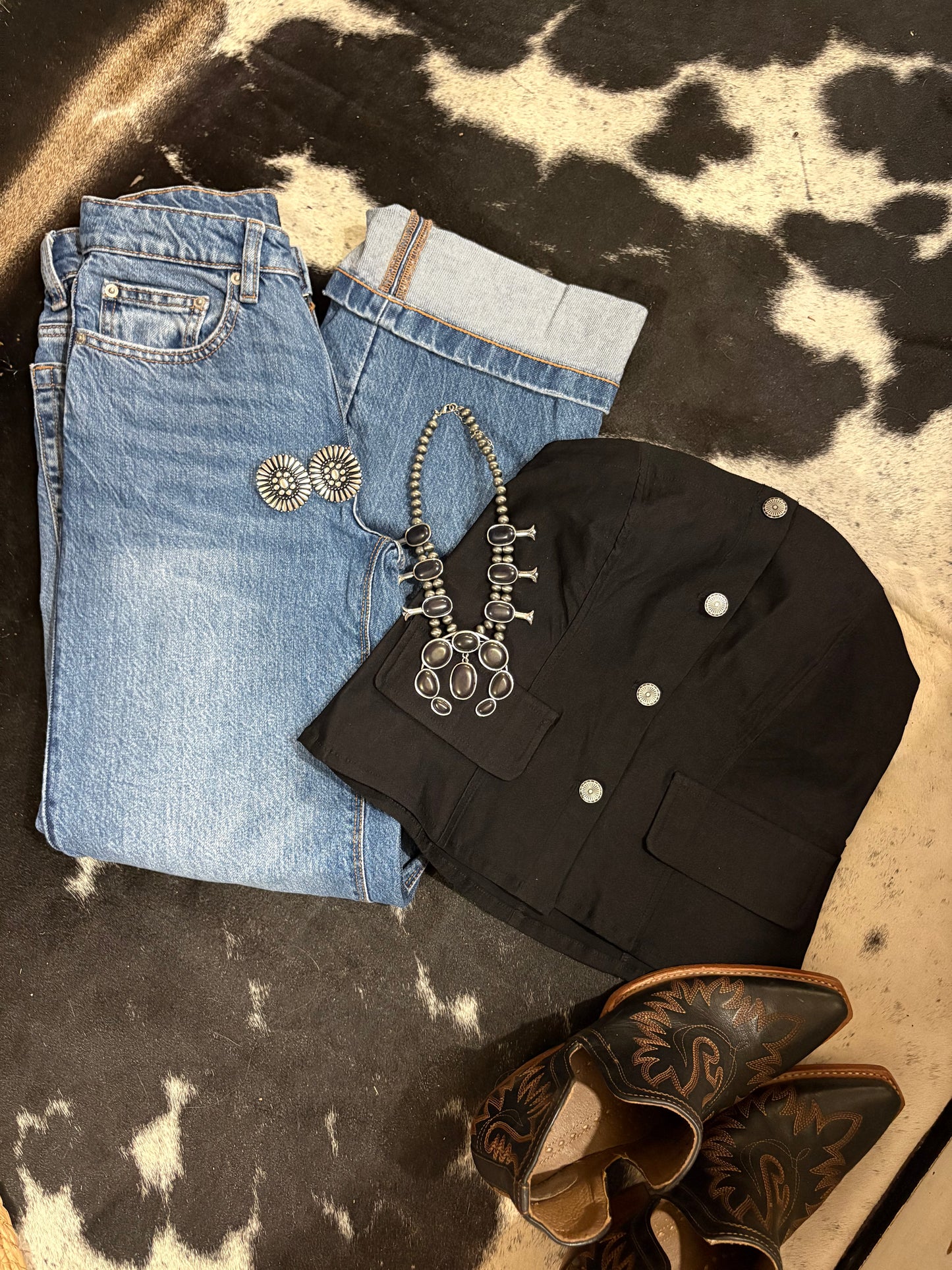 Dolly Concho Strapless Top 🖤