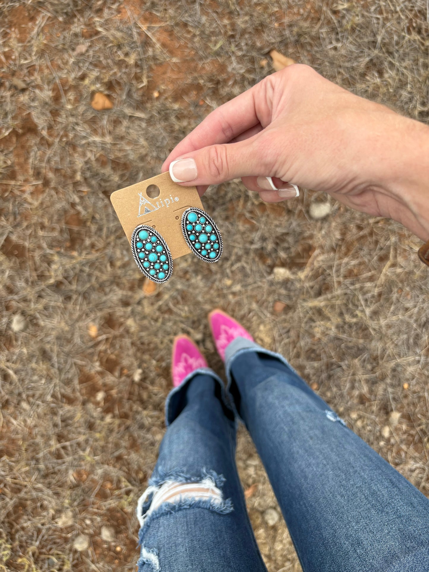Caity Oval Turquoise Earrings🩵