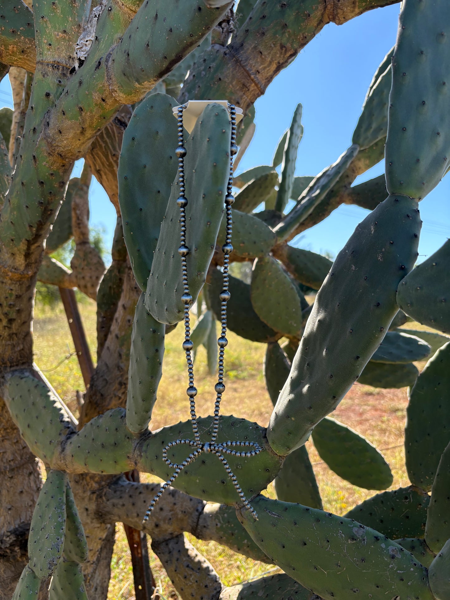 Faux Bow Navajo Pearl Necklace