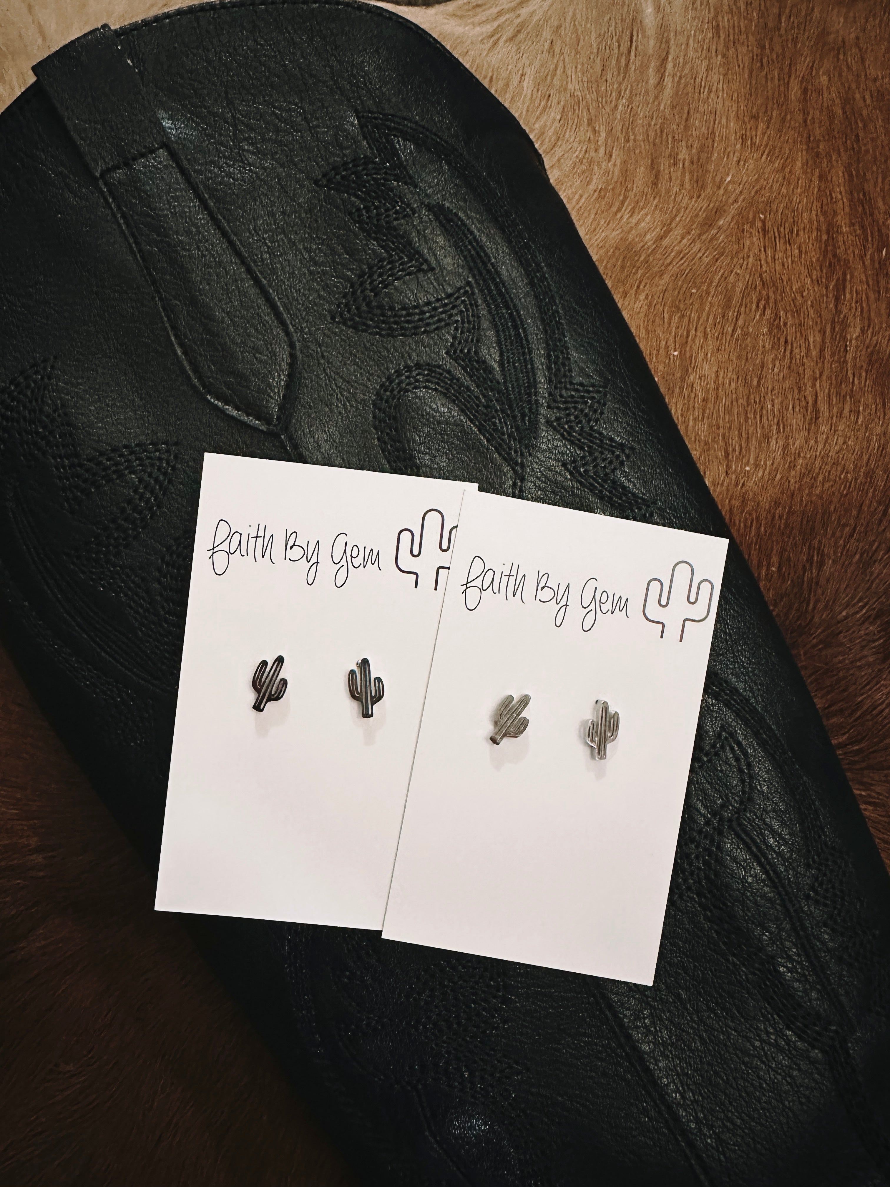 Cactus Studs 🌵