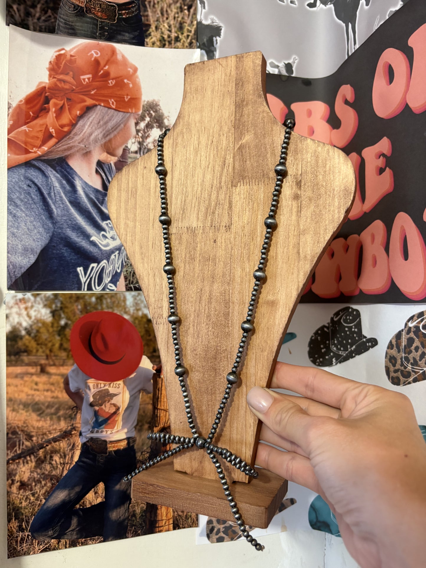 Faux Bow Navajo Pearl Necklace